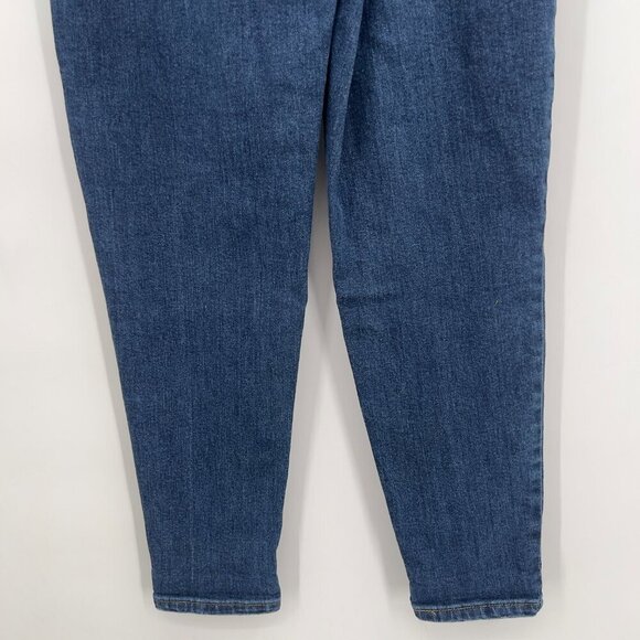 Levi's High Waisted Mom Jeans Size 25 - Picture 7 of 12